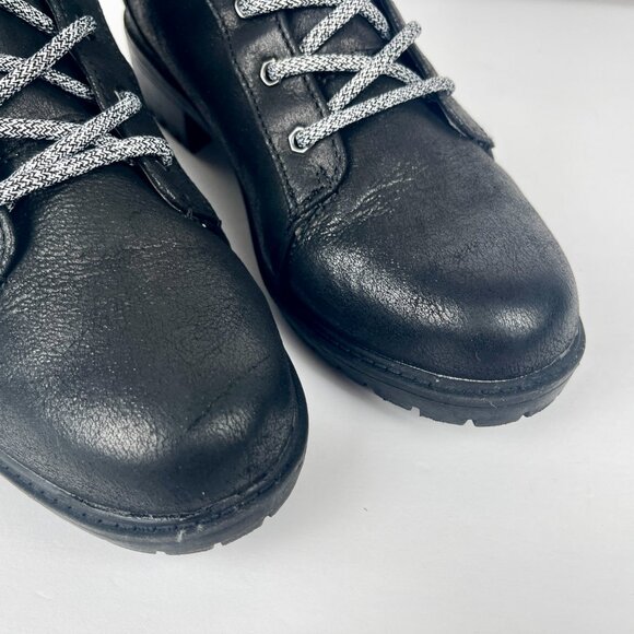 Women's Lue Lace-Up Boots - Universal Thread Black Size 9.5 - Picture 8 of 10